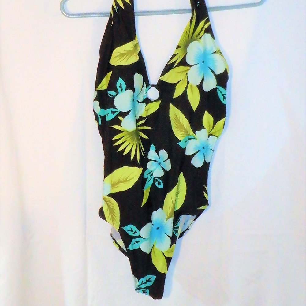 *** Beach Cabana *** Swim Suit